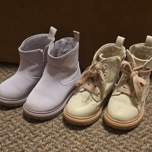 Cat & Jack Kids Boots - White and Cream